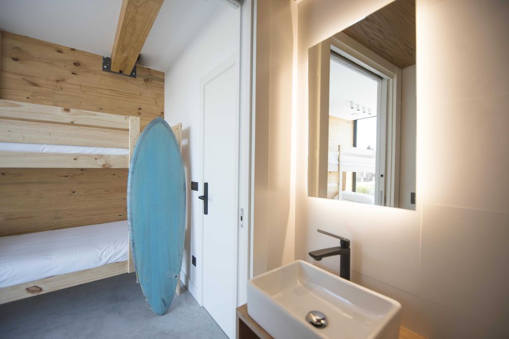 Dortoir à partager - Surf camp éco-responsable près de Bilbao Dortoir à partager - Surf camp éco-responsable près de Bilbao