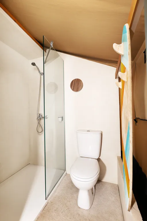 Medium Luxury Safari Tent - Séjour Kite, Windsurf et Wingfoil sur l'île de Lemnos, Grèce