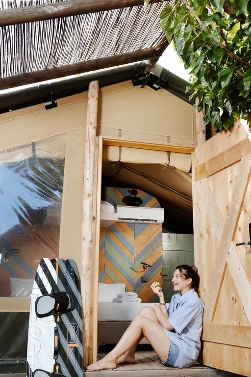 Medium Luxury Safari Tent - Séjour Kite, Windsurf et Wingfoil sur l'île de Lemnos, Grèce