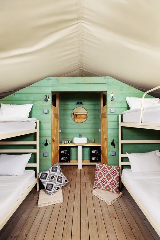 Medium Plus Safari Tent - Séjour Kite, Windsurf et Wingfoil sur l'île de Lemnos, Grèce