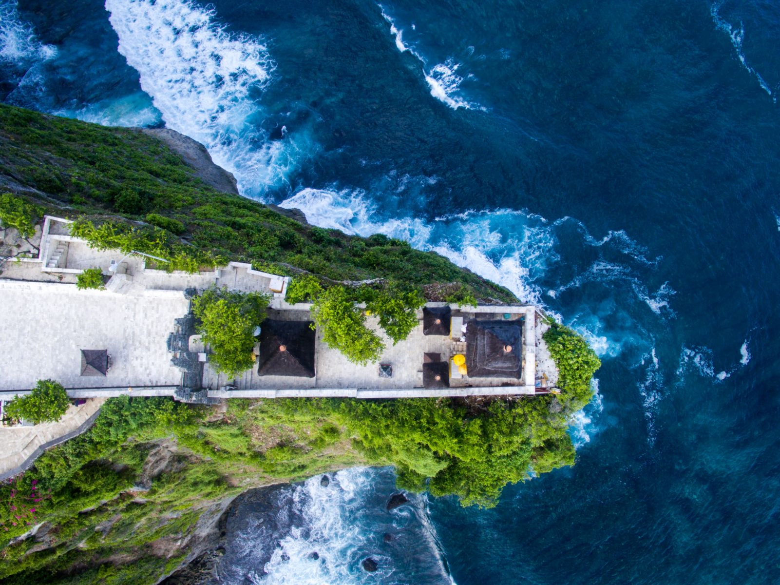 Magnifique surf house face aux spots d'Uluwatu, Bali Magnifique surf house face aux spots d'Uluwatu, Bali