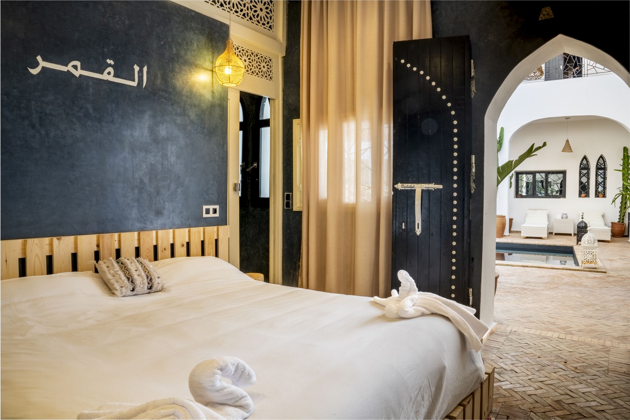 Chambre Single, Double ou Triple dans la villa annexe - Surf camp Maroc - Boutique Hôtel éco-responsable, surf & yoga