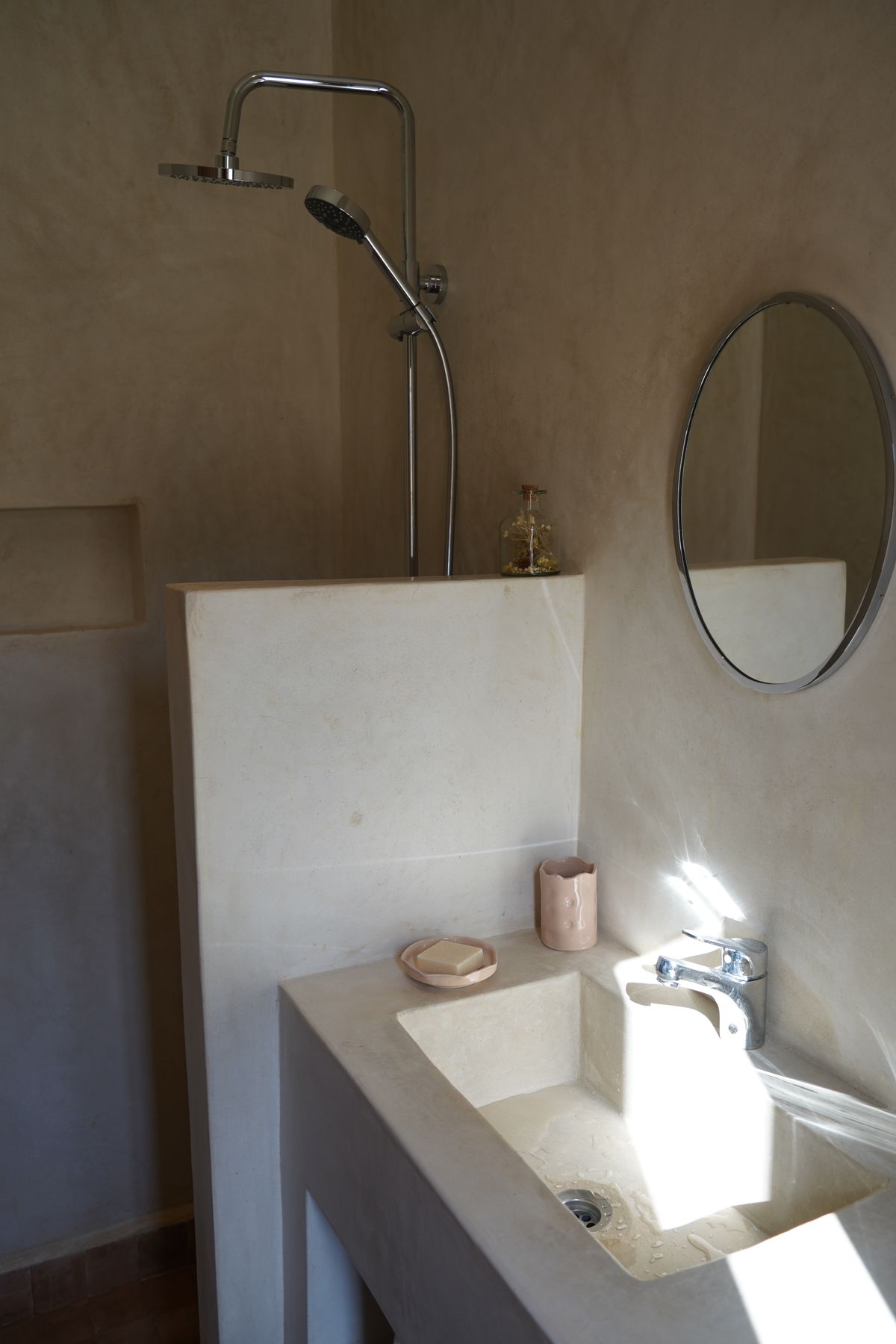 Pipeliner room et Freeride room - Cours de surf, surf guiding et Yoga à Imsouane