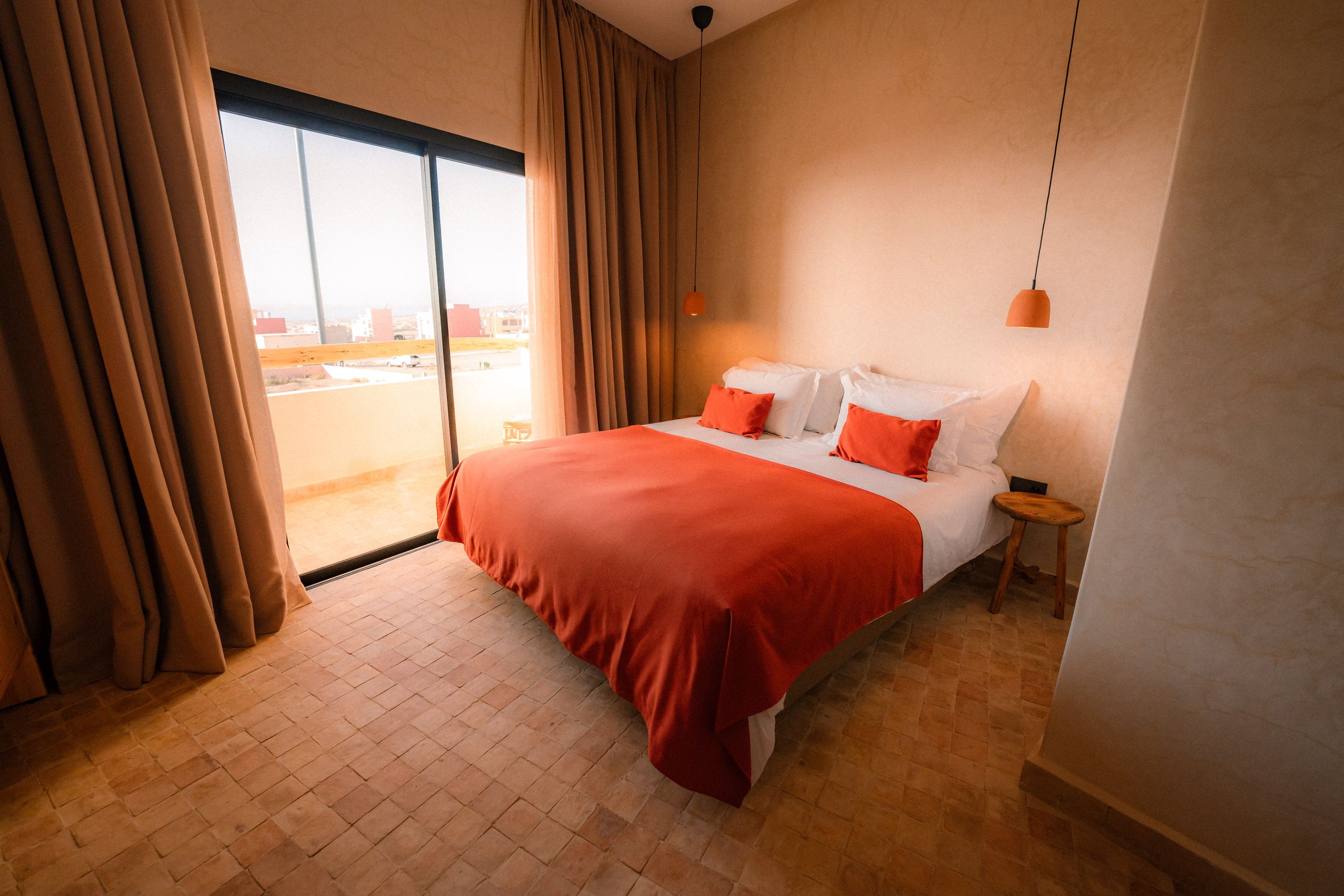 Surfar room - Cours de surf, surf guiding et Yoga à Imsouane