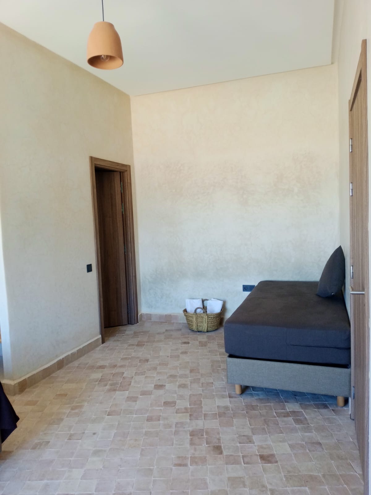 Surfar room - Cours de surf, surf guiding et Yoga à Imsouane