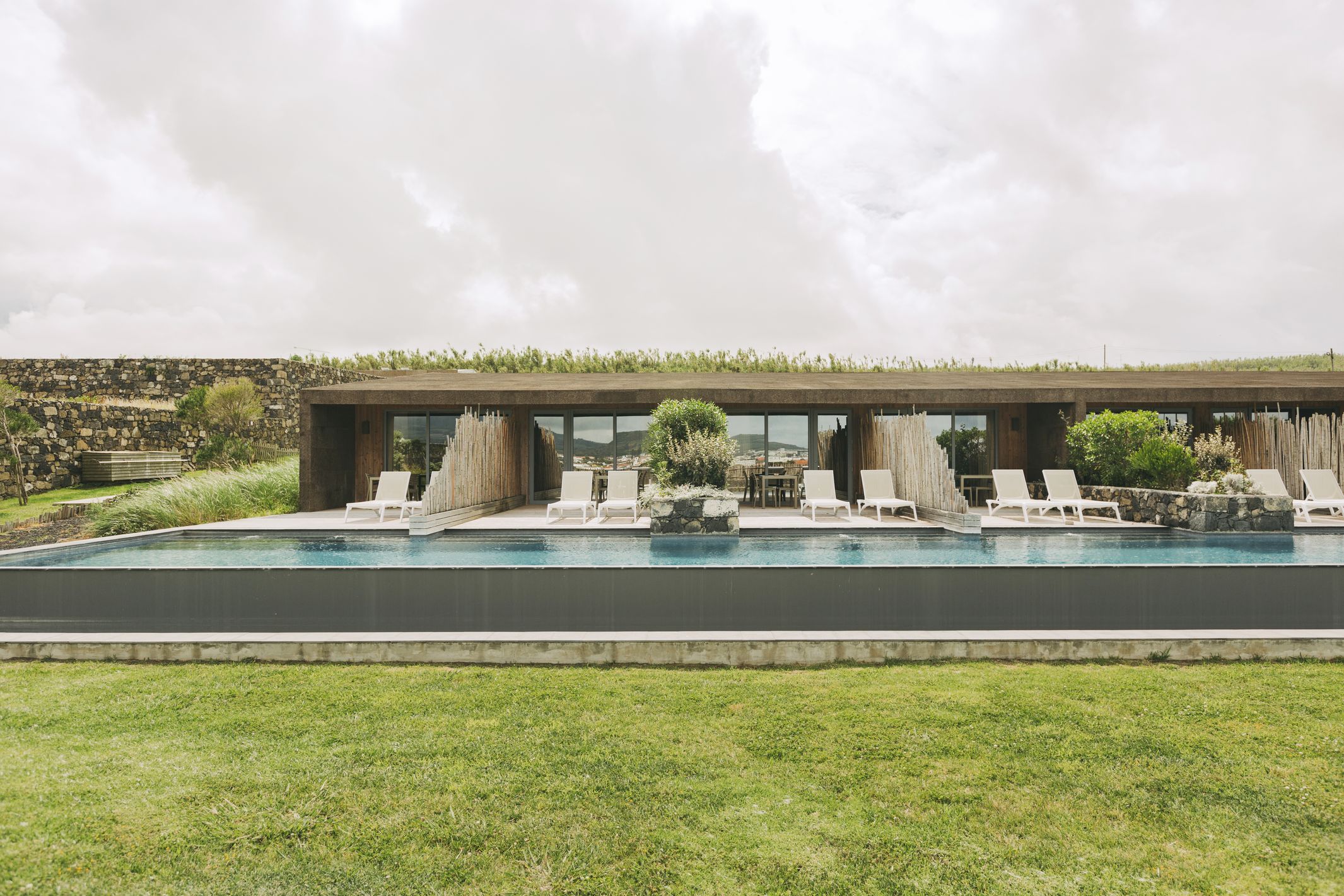 BLUE & GREEN STUDIO - Expérience surf, nature et découverte aux Açores