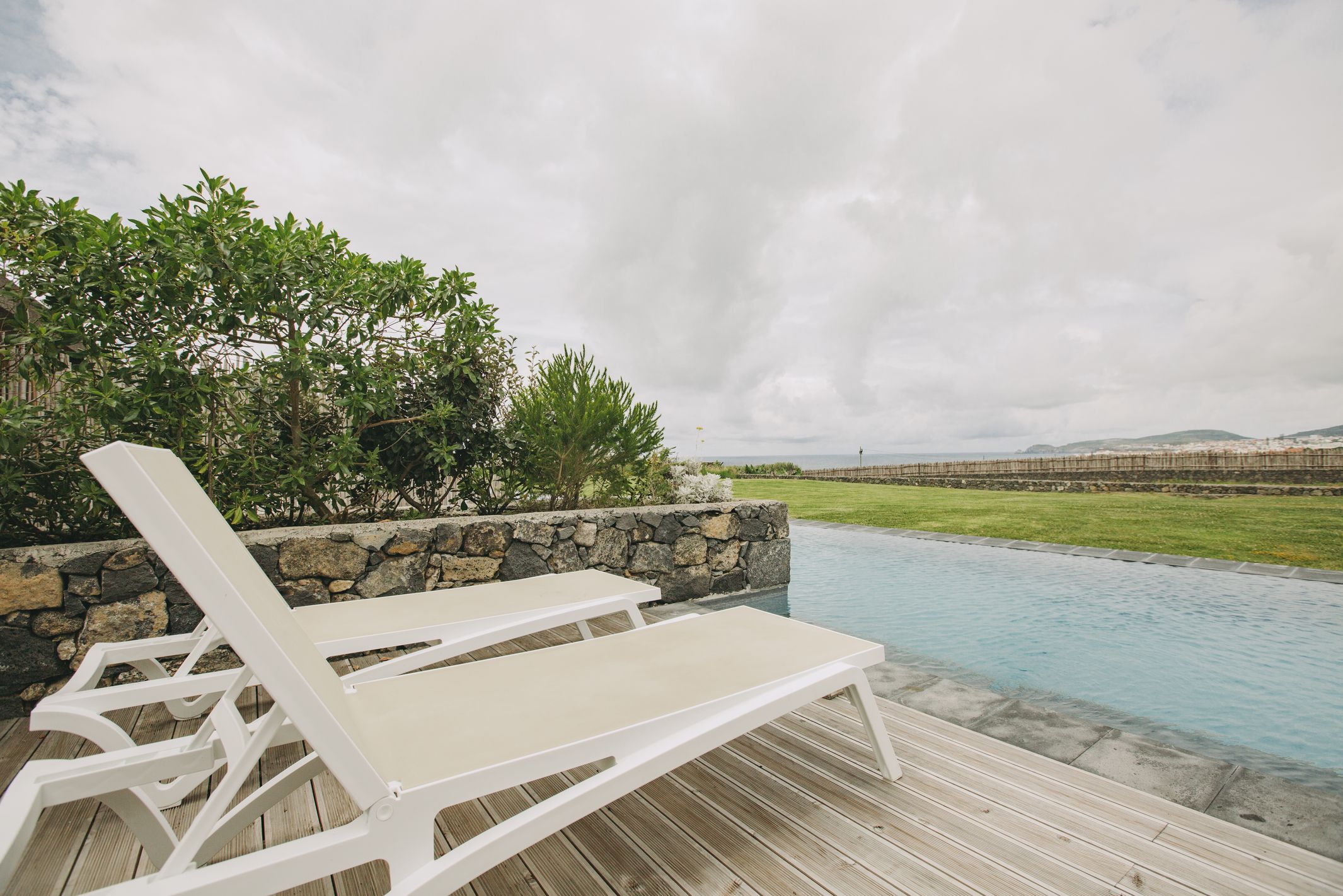 BLUE & GREEN STUDIO - Expérience surf, nature et découverte aux Açores