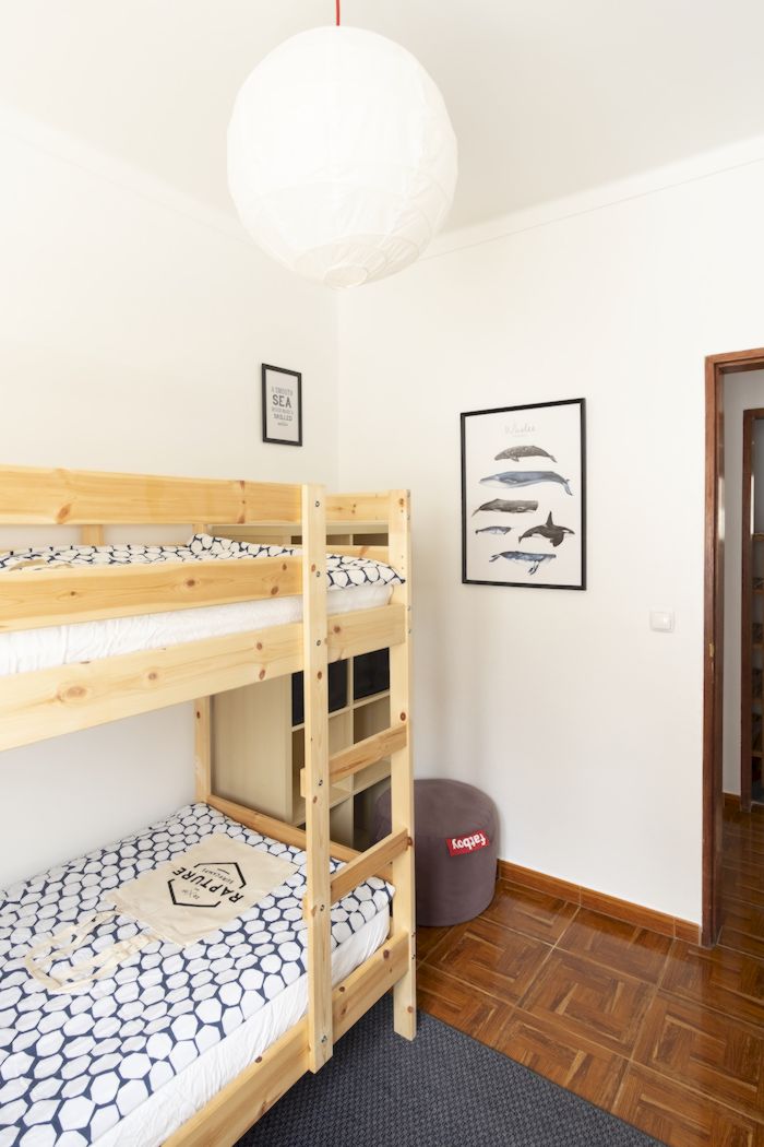 Chambre Twin ou Triple mixte et à partager - Surf camp et surf guiding à Ericeira